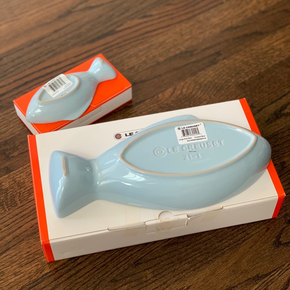 New Le Creuset Coastal Blue Large + Small Fish Dishes - Picture 4 of 8